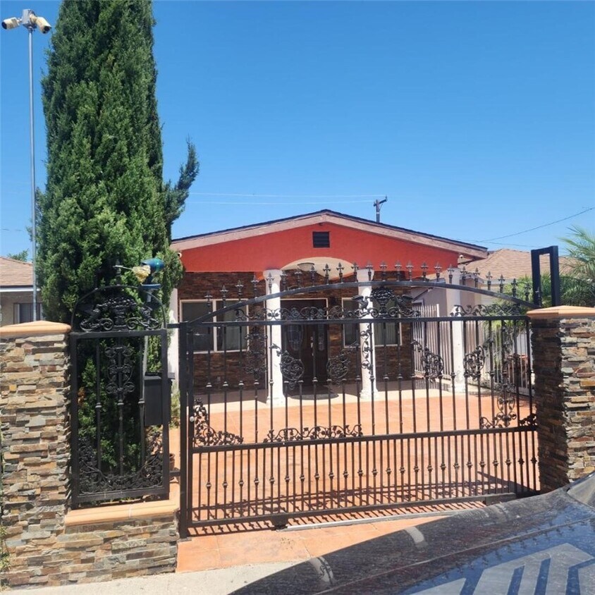 1483 W 155th St, Compton, CA 90220 House Rental in Compton, CA