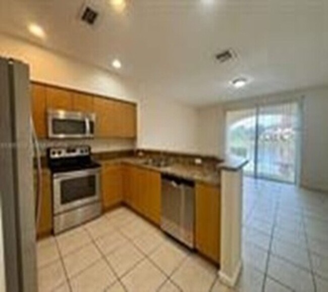 Foto del edificio - 8375 SW 29th St