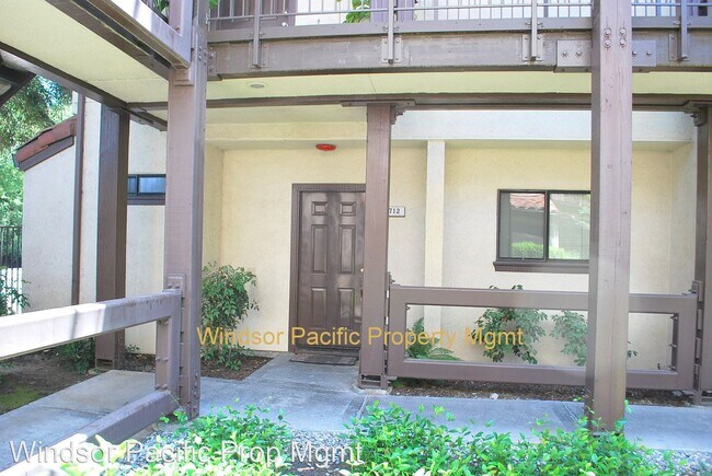Building Photo - 1 br, 1 bath House - 712 N. Villa Way