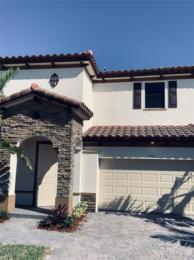 Foto del edificio - 157 NE 27th Terrace