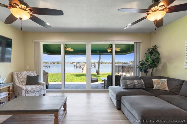 Foto del edificio - 316 N Lake Dr