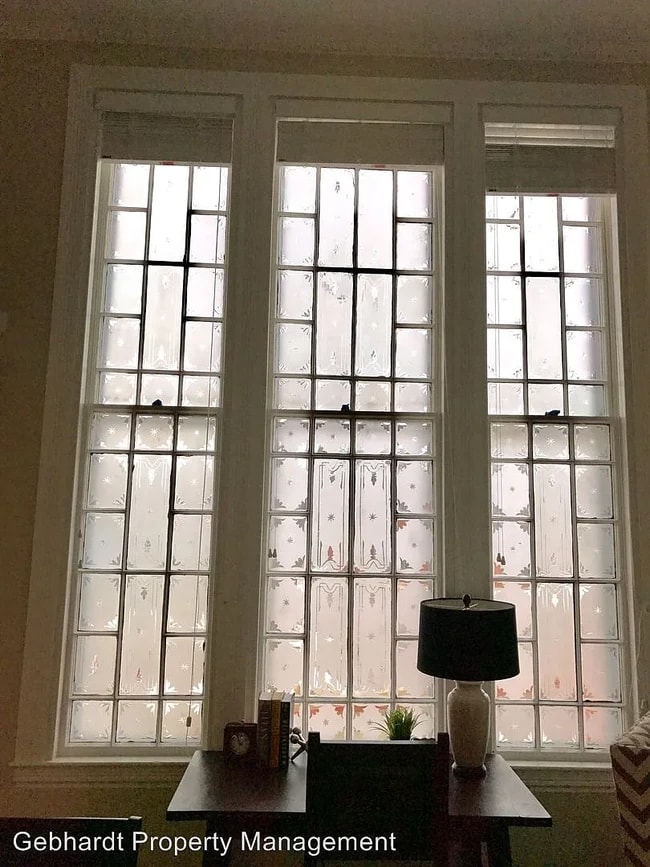 Building Photo - 3 Pleasant Ave