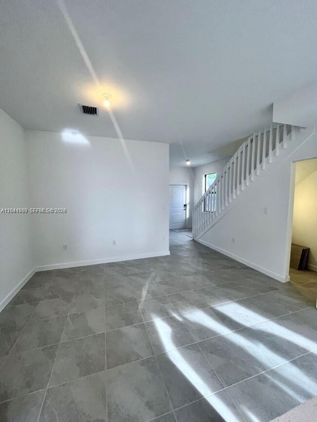 Building Photo - 23252 SW 128th Ave