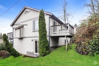 Building Photo - 11632 24th Ave S