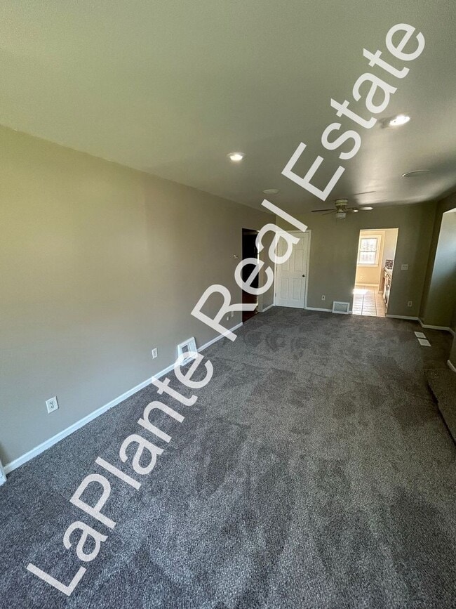 Foto del edificio - 3510 Wallwerth Dr