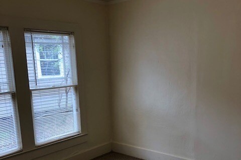 Foto del edificio - 134 N Carlen St