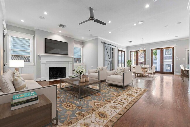 Foto del edificio - 1408 Waverly St