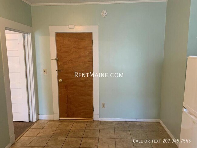 Foto del edificio - 99-101 Center St. Apt-2