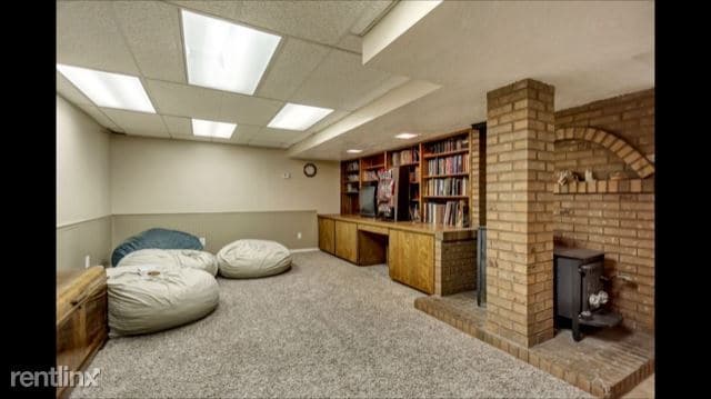 Building Photo - 5 br, 2.5 bath House - 6546 South 2425 East