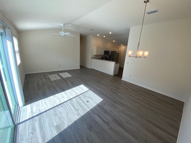 Building Photo - Resort Living in This UNFURNISHED Annual Rental in The Village of Fenny, Patio Villa, 2 bed, 2 bath.