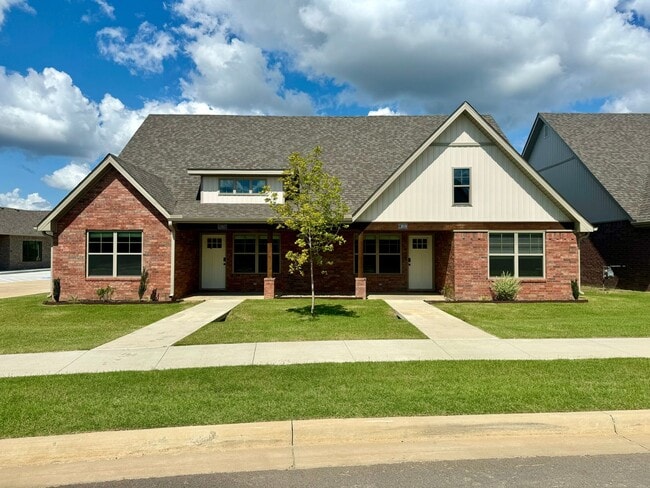 Interior Photo - Maple Park at Riley Farm