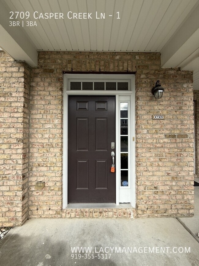 Foto del edificio - 2709 Casper Creek Ln