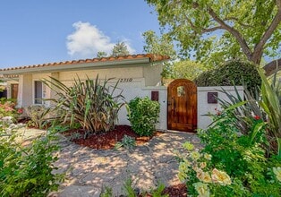 Building Photo - 2350 Leeward Cir