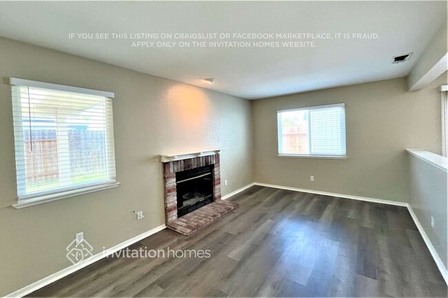 Building Photo - 3020 Twin Creeks Ln