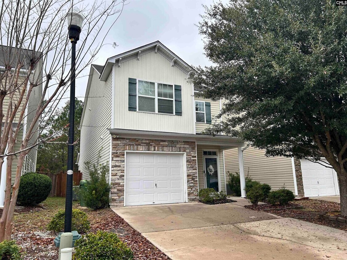 Foto principal - 454 Westmoreland Rd