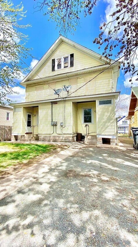 Foto del edificio - 850 Thomas Ave W