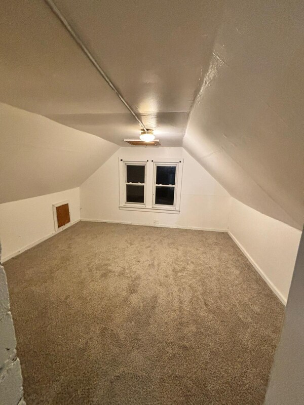 Building Photo - 11813 Soika Ave