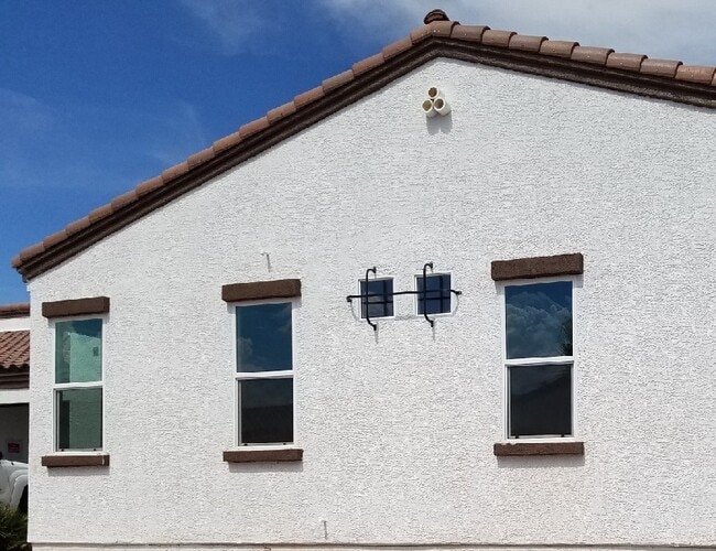 Foto del edificio - 1566 Tilman Ln