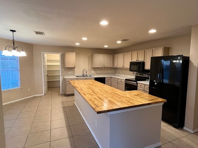 Building Photo - 4406 Cisco Valley Dr