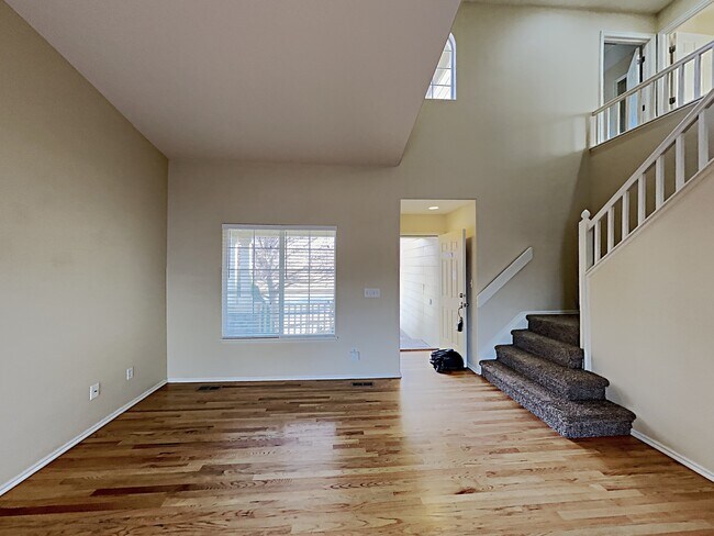 Building Photo - 9609 Sydney Lane