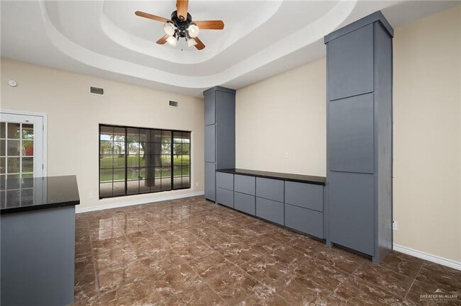 Foto del edificio - 4617 W Mile 7 Rd