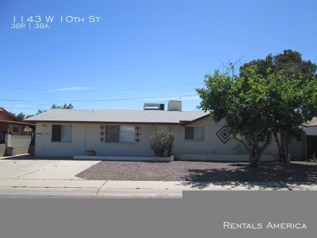 Building Photo - Tempe Home Near ASU