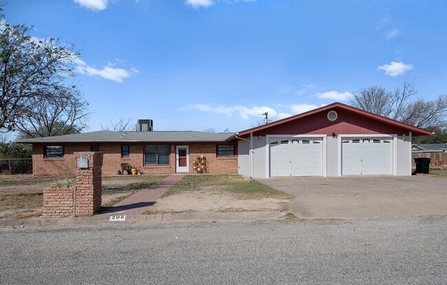 Foto del edificio - 208 N Broadview St