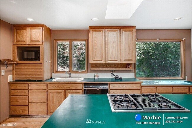 Building Photo - 3 br, 2 bath House - 23725 SE Black Nugget Rd