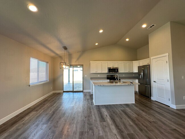 Foto del edificio - Pet Friendly Pasco Home