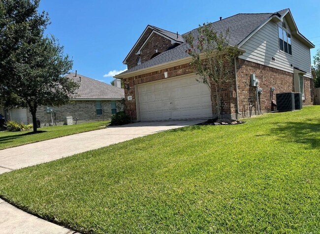 Foto del edificio - 4806 Lakefront Terrace Ct