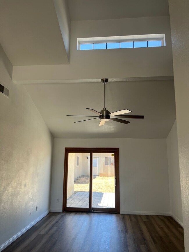 Building Photo - Rosedale Area House Ready to move in!!