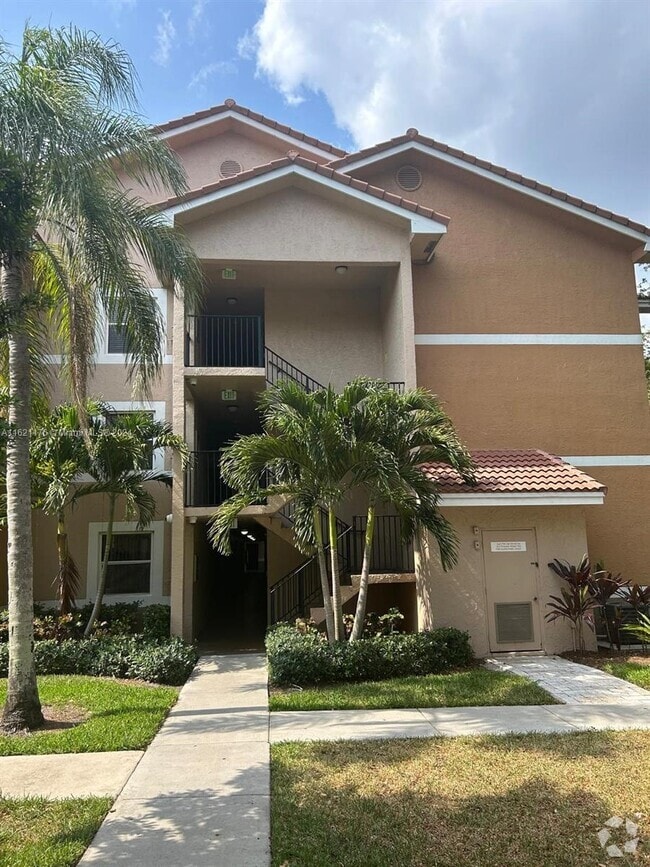 Pine Ridge Apartments for Rent Coral Springs, FL 16 Rentals