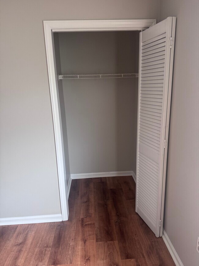 Foto del edificio - 1456 Flintwood Dr
