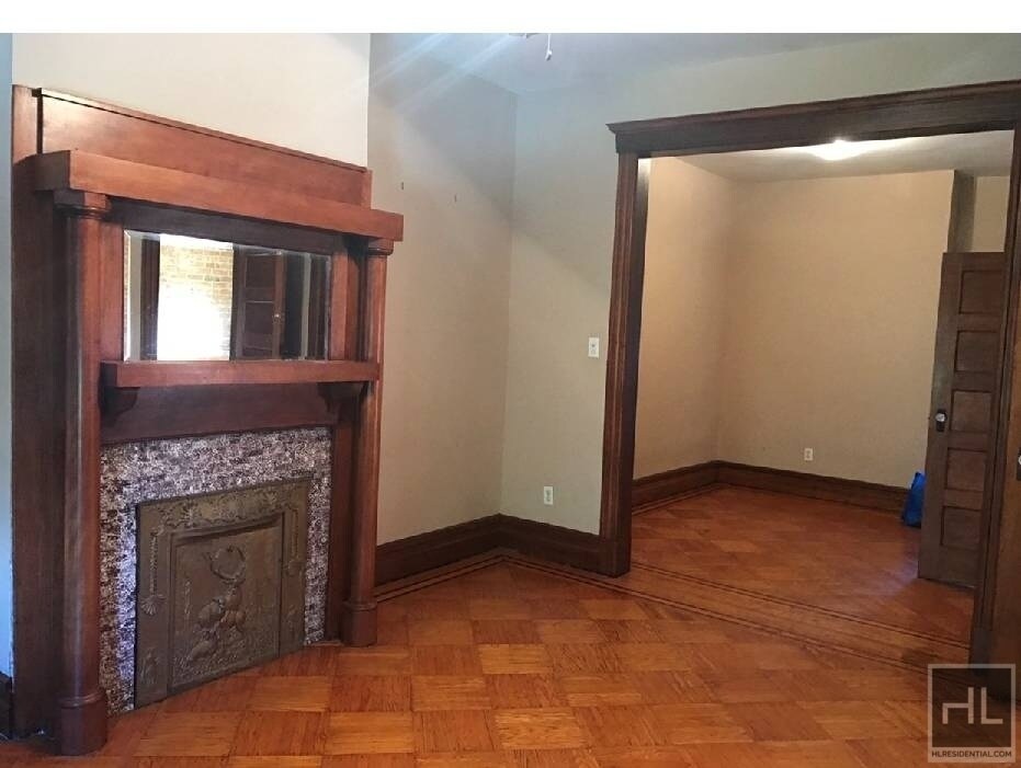 Primary Photo - Large 1 Bedroom in Bay Ridge!! SENATOR STREET
