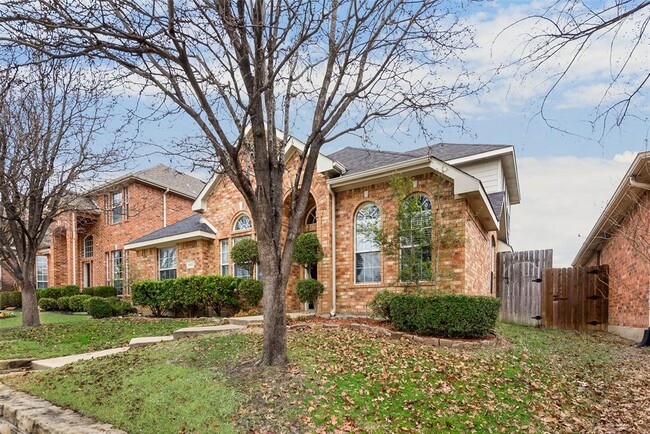 Building Photo - 2180 Garden Crest Dr