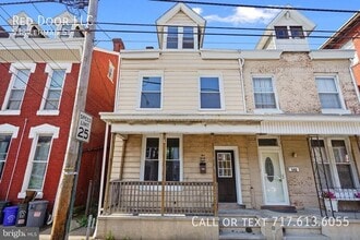 Building Photo - 538 Lehman St