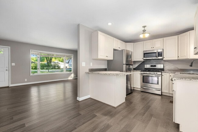 Foto del edificio - 16340 S McGrath Dr