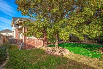 Building Photo - 18315 Brenwood Manor Dr