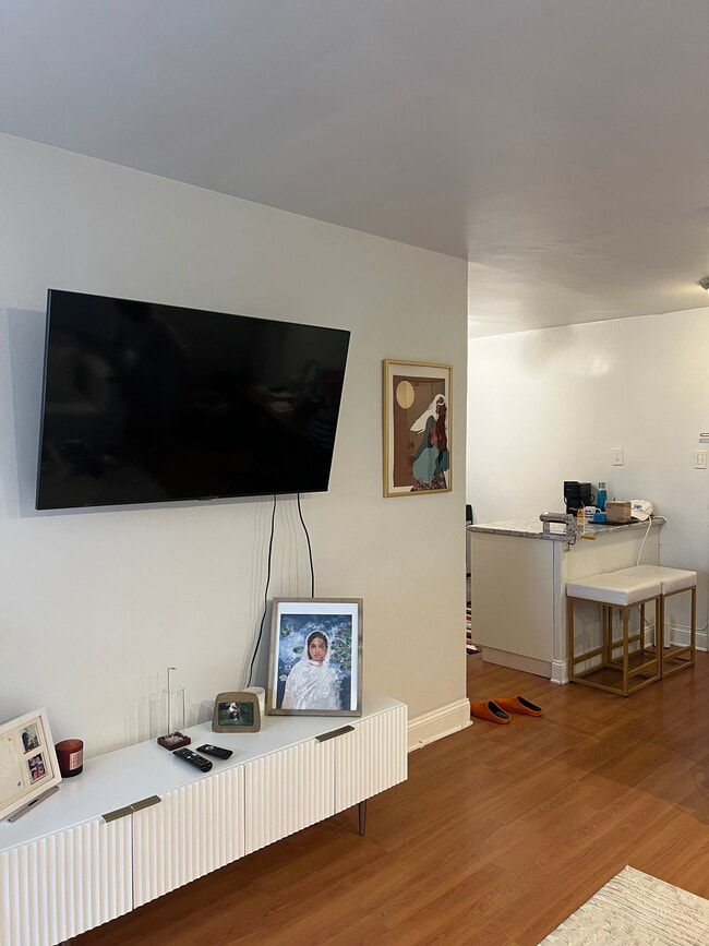 Foto del edificio - 1420 N St NW