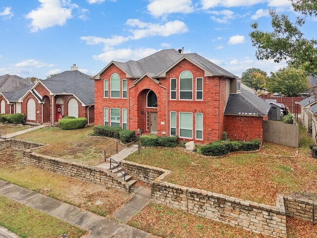 Foto del edificio - 1226 Rivercrest Dr