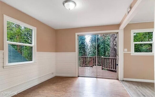 Building Photo - 1 br, 1 bath House - 23509 Lake Dr