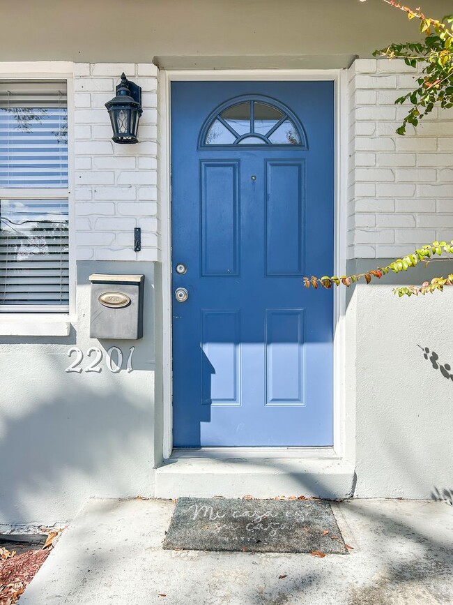 Foto del edificio - Beautiful 3BR | 1BA Unfurnished Home for Rent – Move-In Ready!