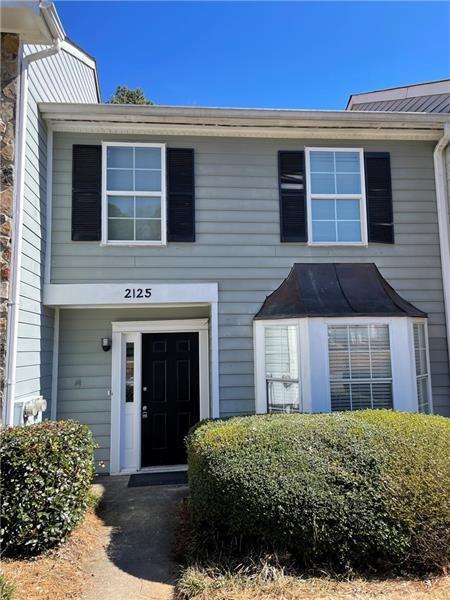 Primary Photo - 2125 Fairways Ct