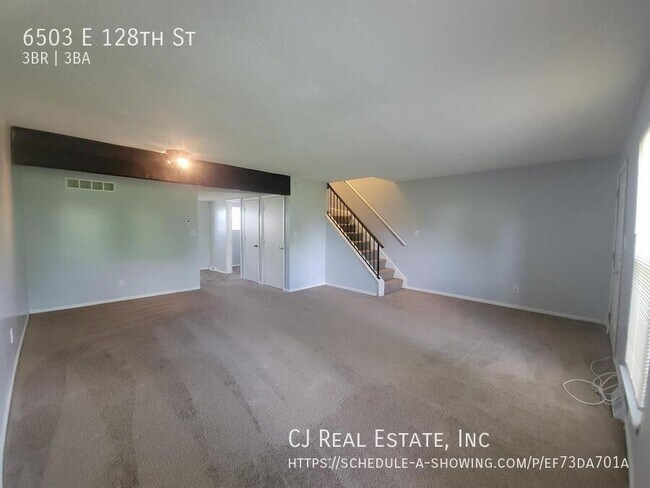 Building Photo - 6503 E 128th St