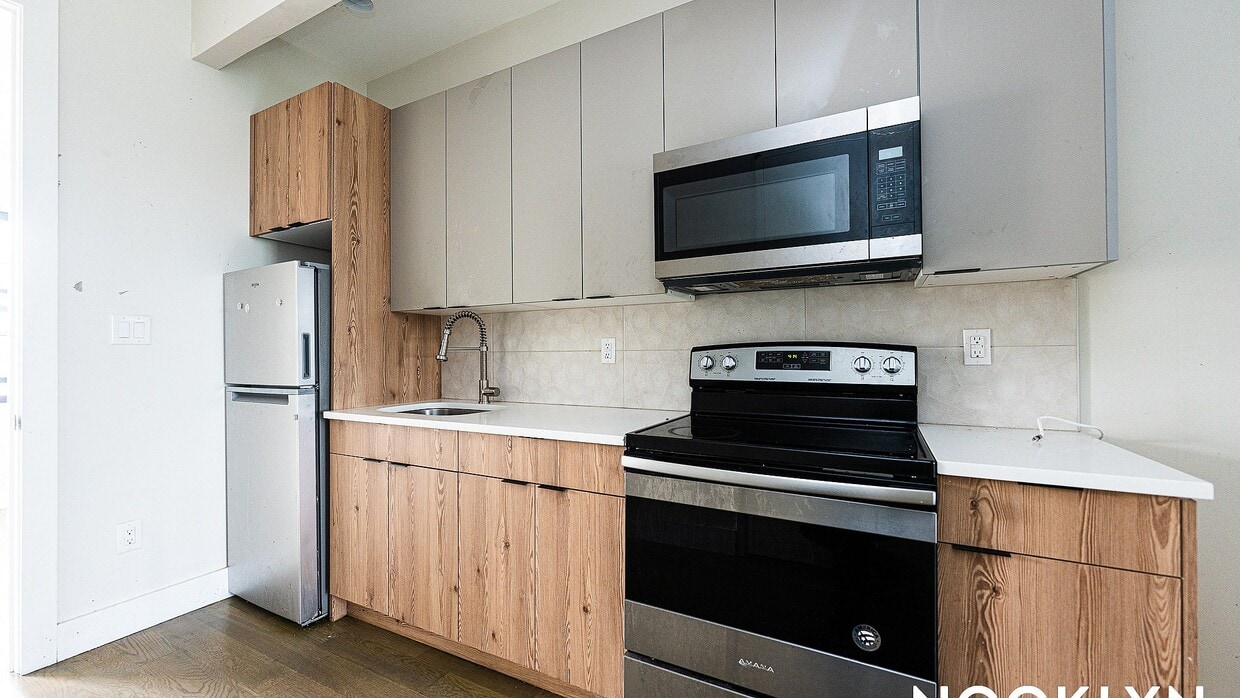 Photo - 1283 Nostrand Ave (Brooklyn, NY)