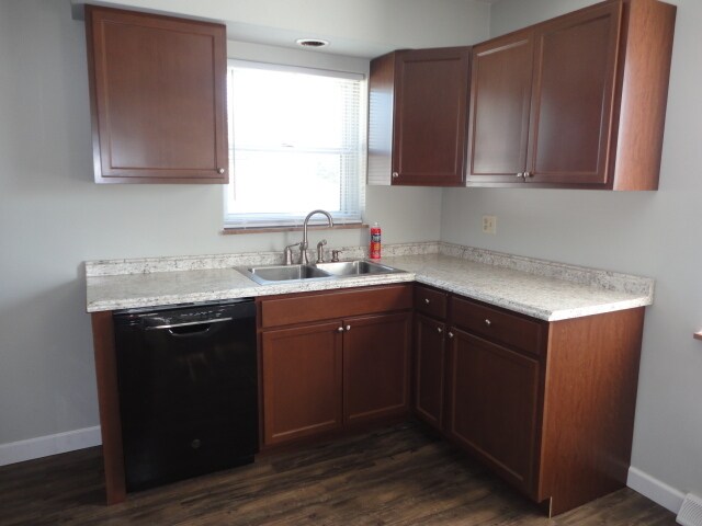 Building Photo - 1708 Norcol Ln