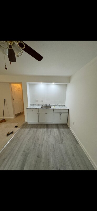 Foto del edificio - 8298 Humphrey Ln