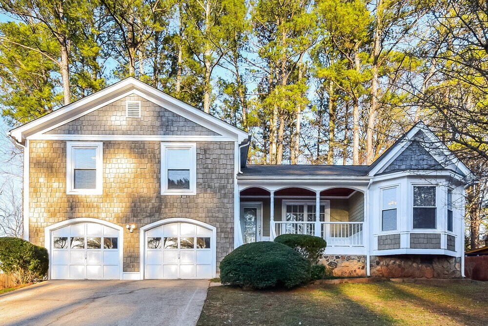 Foto principal - 1111 Realm Ln