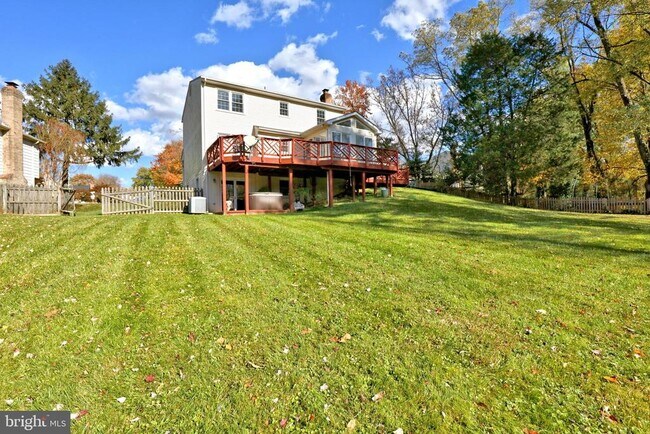 Building Photo - 4349 Farm House Ln
