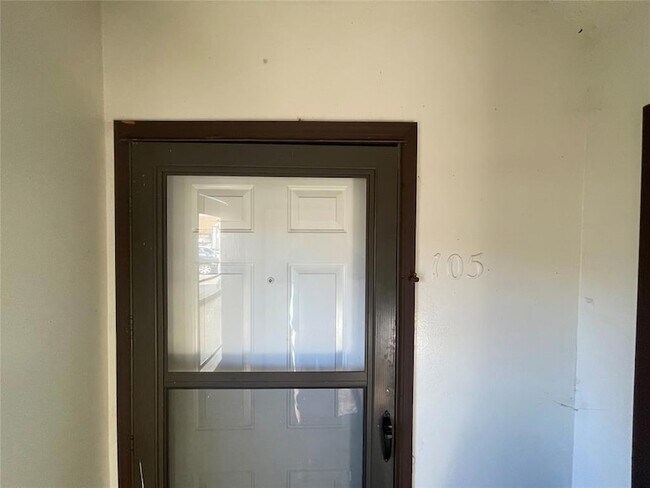 Foto del edificio - 401 SE 12th St